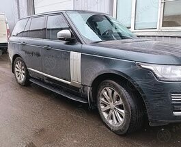 Пороги Range Rover 4 L405 серебристые с логотипом