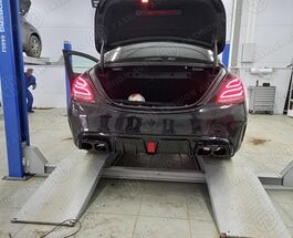 Диффузор с насадками BRABUS Mercedes C-Class W205 черный