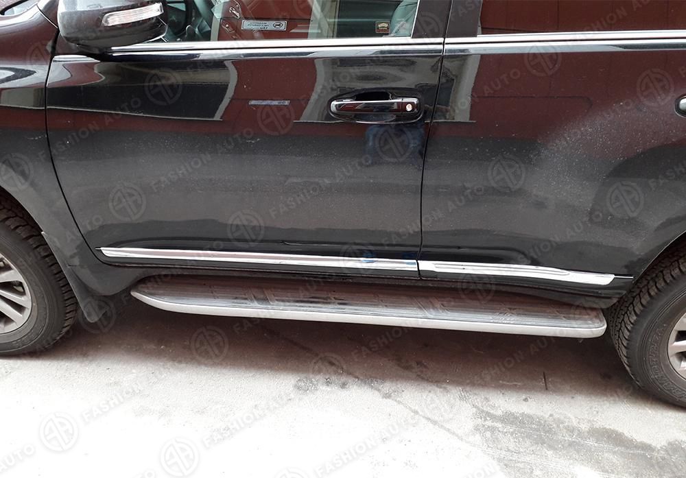Молдинги на двери Toyota Land Cruiser Prado 150 черные 